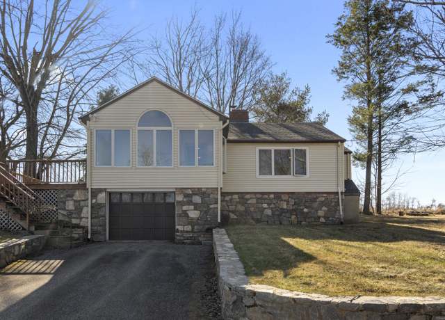 Property at 141 Longwood Dr, East Haddam, CT 06415, 3 beds, 1 bath