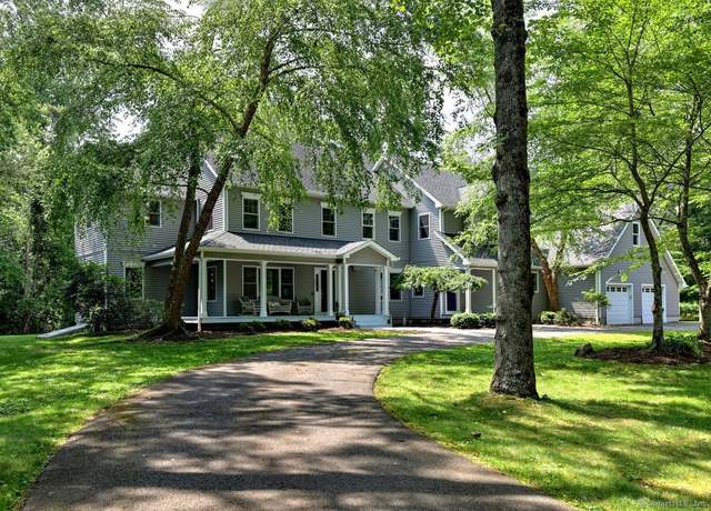 Property at 105 Brinsmayd Ave, Stratford, CT 06614, 4 beds, 3.5 baths