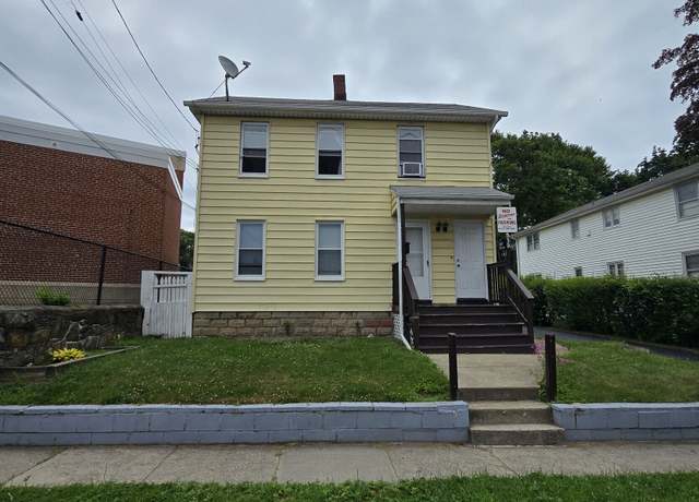 Property at 528 Soundview Ave, Stratford, CT 06615, 2 beds, 2 baths