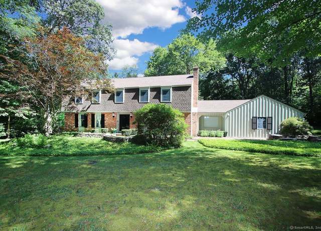 Property at 125 Wildcat Rd, Madison, CT 06443, 4 beds, 3.5 baths