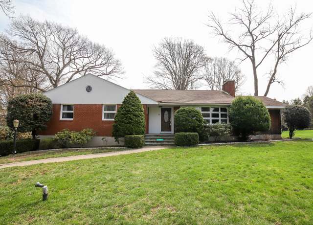Property at 52 Hilltop Dr, Shelton, CT 06484, 3 beds, 2 baths