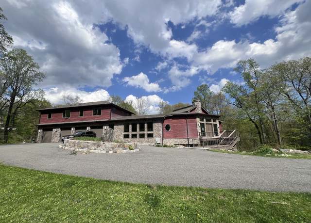 Property at 88 Green Ln, Ridgefield, CT 06877, 3 beds, 3.5 baths
