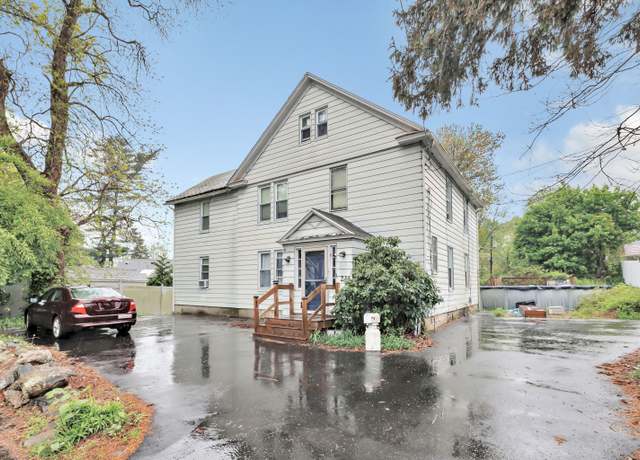 Property at Undisclosed address, Fairfield, CT 06824, 4 beds, 2 baths
