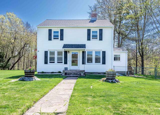 Property at 929 Totoket Rd, North Branford, CT 06472, 2 beds, 2 baths
