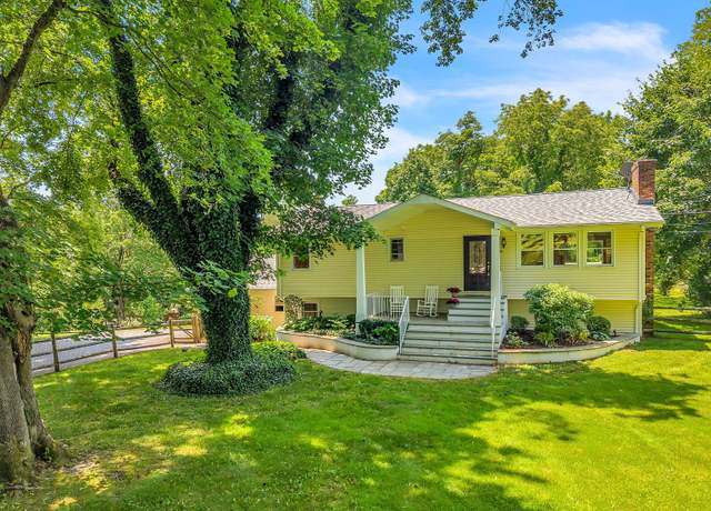 Property at 381 Horse Pond Rd, Madison, CT 06443, 2 beds, 2 baths