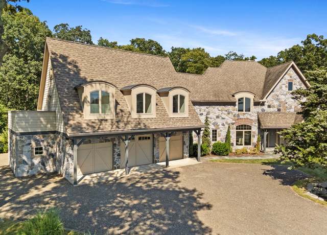 Property at 20 Lambs Way, Stonington, CT 06378, 4 beds, 4.5 baths