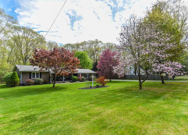 Property at 24 Old Town Rd, Avon, CT 06001, 2 beds, 2 baths