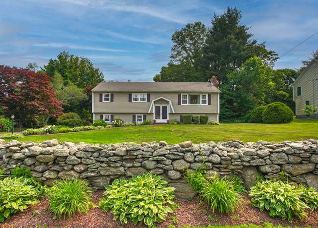 Property at 134 Walnut St, Monroe, CT 06468, 3 beds, 2 baths