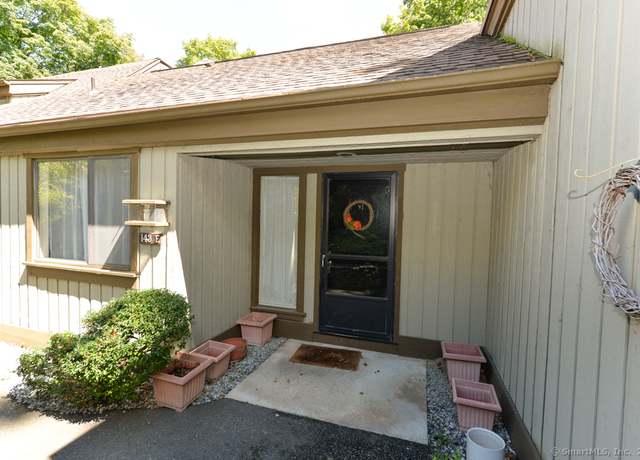 Property at 143 Heritage Vlg Unit E, Southbury, CT 06488, 2 beds, 2 baths