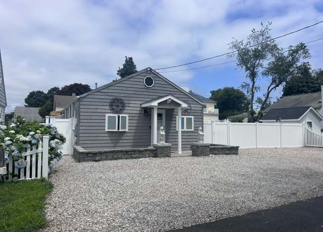 Property at 12 Bellaire Dr, Old Saybrook, CT 06475, 3 beds, 1 bath