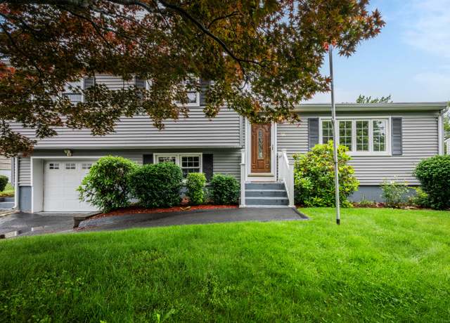 Property at 56 Dellwood Dr, Waterbury, CT 06708, 3 beds, 1.5 baths