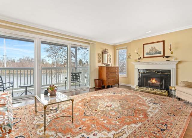 Property at 123 Harbor Dr Apt 411, Stamford, CT 06902, 2 beds, 2.5 baths