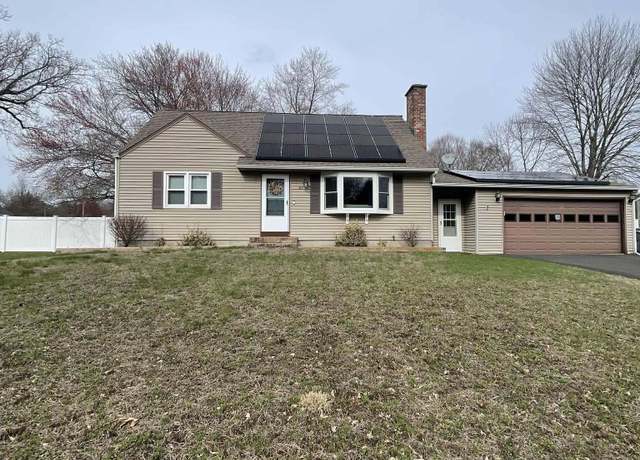 Property at 41 Monroe Rd, Enfield, CT 06082, 4 beds, 1 bath