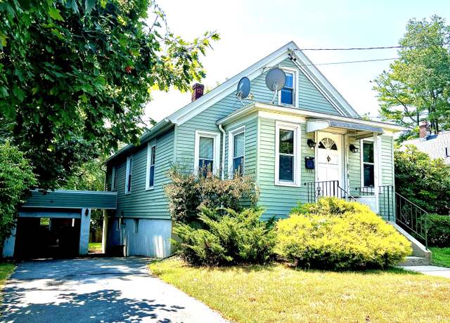 Property at 172 Ashcraft Rd, New London, CT 06320, 2 beds, 1 bath
