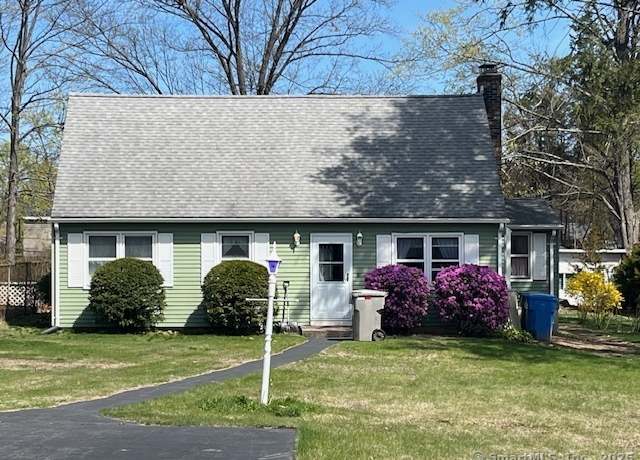 Property at 138 New St, Bristol, CT 06010, 3 beds, 2 baths