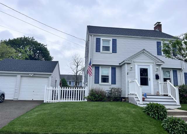 Property at 20 Elk Ter, Stratford, CT 06614, 3 beds, 1.5 baths