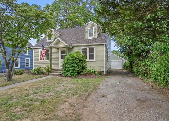 Property at 26 Bankside St, Bridgeport, CT 06606, 6 beds, 2 baths