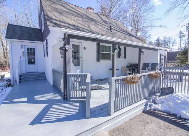 Property at 353 Norwich Westerly Rd, North Stonington, CT 06359, 3 beds, 1 bath