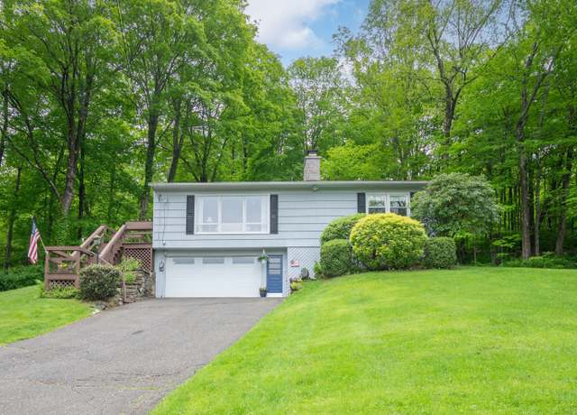Property at 5 Old Bethel Rd, Newtown, CT 06470, 2 beds, 1 bath