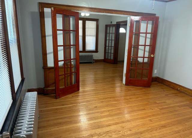 Property at 90-92 Rowe Ave, Hartford, CT 06106, 9 beds, 3 baths