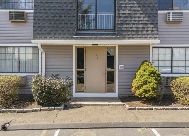 Property at 187 Flax Hill Rd Apt D1, Norwalk, CT 06854, 2 beds, 1 bath