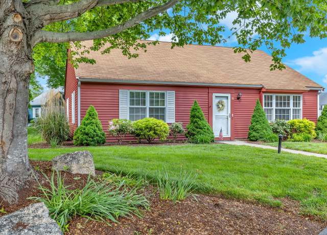 Property at 16 Aylesbury Cir #16, Madison, CT 06443, 2 beds, 2 baths