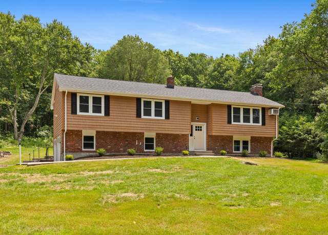 Property at 95 Great Ring Rd, Newtown, CT 06482, 4 beds, 2.5 baths
