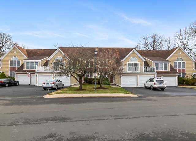 Property at 600 Washington Ave Apt B5, North Haven, CT 06473, 2 beds, 1.5 baths