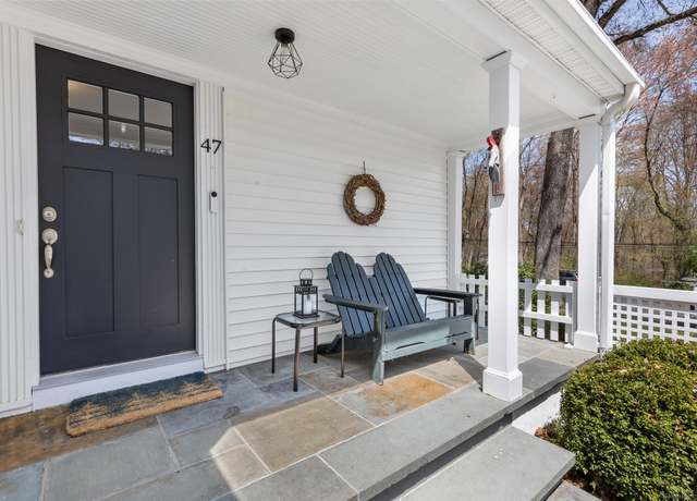 Property at 47 Morningside Rd, Easton, CT 06612, 3 beds, 2 baths