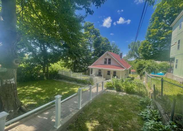 Property at 20 Court St, Waterbury, CT 06705, 3 beds, 1 bath