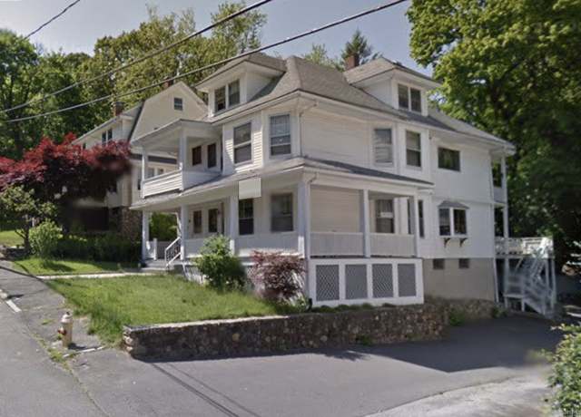 Property at 34 Farnham Ave, Waterbury, CT 06708, 7 beds, 3 baths