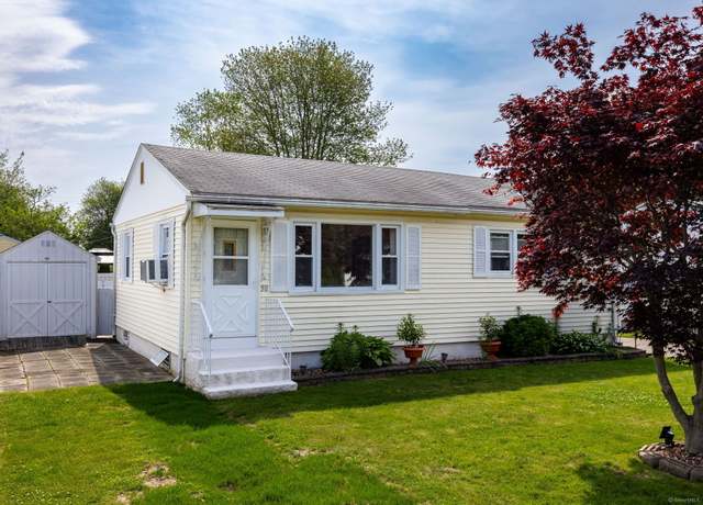Property at Undisclosed address, Old Lyme, CT 06371, 3 beds, 1 bath