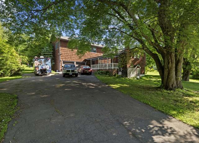 Property at 337 Woodbine Rd, Stamford, CT 06903, 6 beds, 4 baths