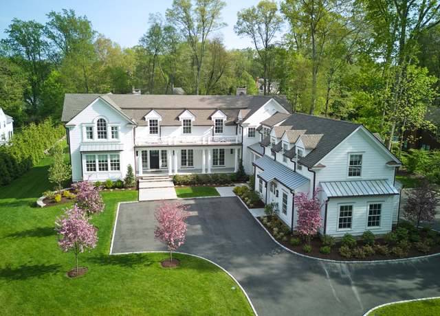 Property at 9 Sturges Cmns, Westport, CT 06880, 6 beds, 7.5 baths