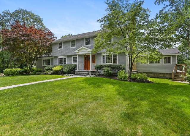 Property at 101 Golden Hill St, Trumbull, CT 06611, 5 beds, 3.5 baths