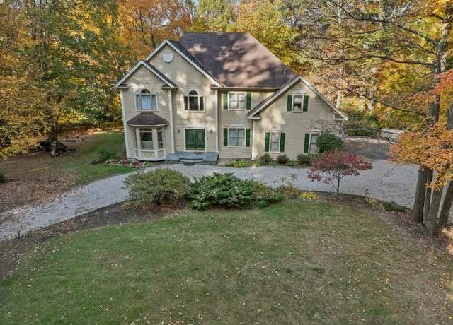 Property at 979 New Norwalk Rd, New Canaan, CT 06840, 3 beds, 3.5 baths