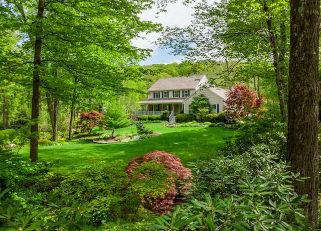 Property at 14 Georges Hill Rd, Newtown, CT 06470, 4 beds, 2.5 baths