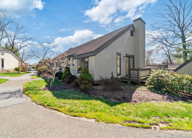 Property at 917 Heritage Vlg Unit B, Southbury, CT 06488, 1 bed, 1 bath