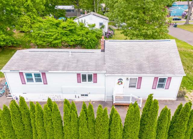 Property at 40 Woodland Ave, North Haven, CT 06473, 3 beds, 2 baths