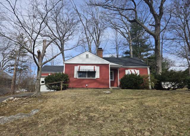 Property at 104 Dannell Dr, Stamford, CT 06905, 2 beds, 1 bath