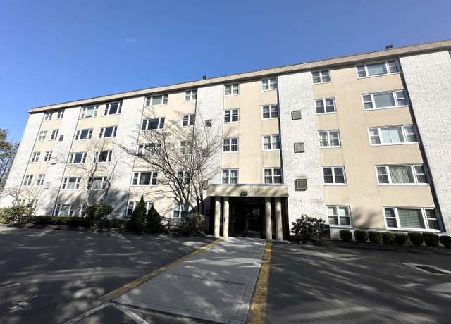 Property at 707 Mix Ave Apt 47, Hamden, CT 06514, 2 beds, 2 baths