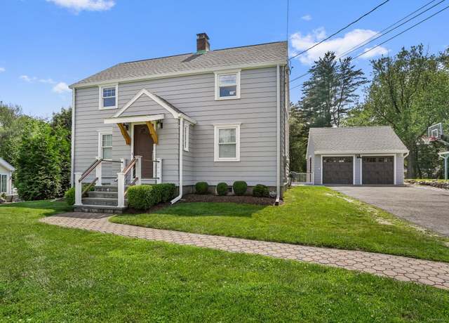Property at 185 Lovers Ln, Fairfield, CT 06824, 4 beds, 2.5 baths