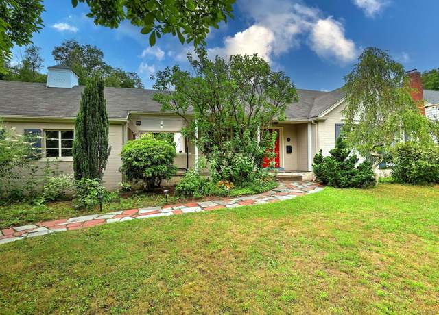 Property at 90 Edgewood Way, New Haven, CT 06515, 3 beds, 2 baths