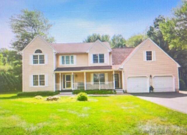 Property at 12 West Gate Rd, Farmington, CT 06032, 4 beds, 2.5 baths