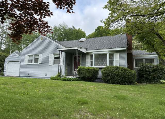 Property at 119 Chambers St, Manchester, CT 06042, 4 beds, 1.5 baths
