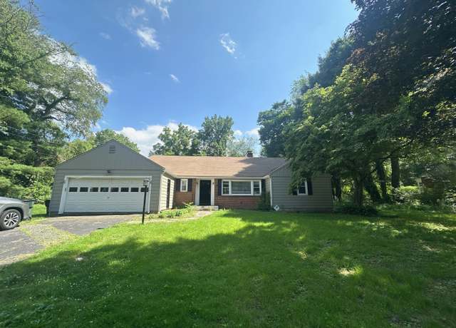 Property at 3 Still Rd, West Hartford, CT 06117, 3 beds, 1.5 baths