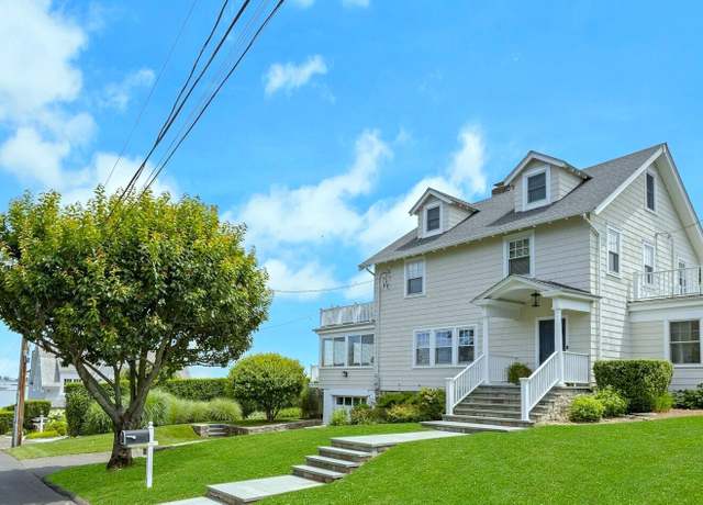 Property at 55 Gurley Rd, Stamford, CT 06902, 4 beds, 3.5 baths