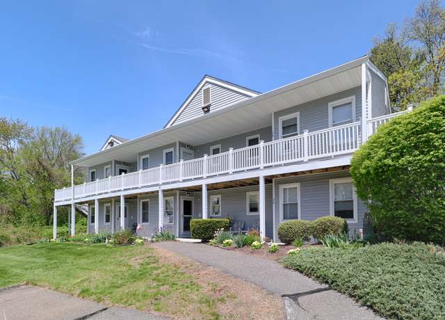 Property at 42 Senior Dr #42, Monroe, CT 06468, 1 bed, 1 bath
