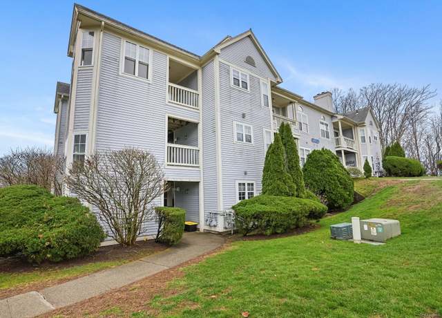 Property at 75 Redwood Dr #1301, East Haven, CT 06513, 2 beds, 1 bath