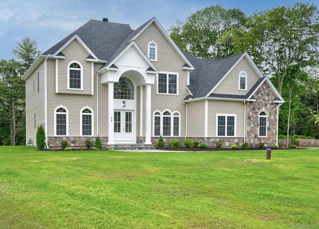 Property at 96 Crosby Rd, Glastonbury, CT 06033, 5 beds, 4 baths